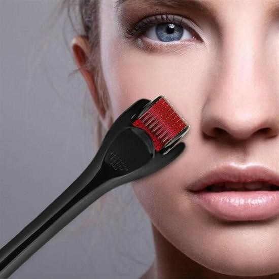 Robinanka® 05 mm Titanyum 540 İğneli Cilt Yenileme Bakım ve Masaj Aleti Robinanka® 05 mm Titanyum 540 İğneli Cilt Yenileme Bakım ve Masaj Aleti