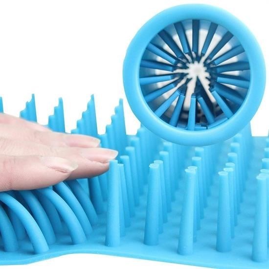 Robinanka® Silikon Jel Fırçalı Kedi Köpek Pati Ayak Yıkama Temizleme Kovası (Küçük) Robinanka® Silikon Jel Fırçalı Kedi Köpek Pati Ayak Yıkama Temizleme Kovası (Küçük)