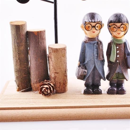 Robinanka® Pilli Işıklı Romantik Çift Tema Büyük Boy Dekoratif Ahşap Biblo Robinanka® Pilli Işıklı Romantik Çift Tema Büyük Boy Dekoratif Ahşap Biblo
