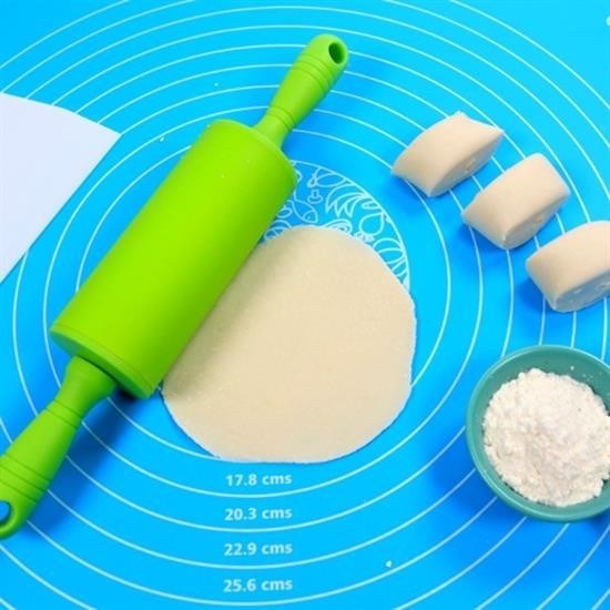 Robinanka® 40*50 cm Silikon Ölçekli Kullanımı Kolay Hamur Açma Matı Ekmek Mantı Makarna Hamuru Yoğurma Robinanka® 40*50 cm Silikon Ölçekli Kullanımı Kolay Hamur Açma Matı Ekmek Mantı Makarna Hamuru Yoğurma
