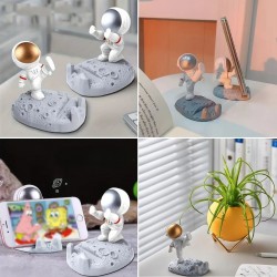 Robinanka Mini Astronot Model Telefon ve Tablet Tutucu Standı Robinanka Mini Astronot Model Telefon ve Tablet Tutucu Standı