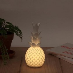 Robinanka Ananas Şeklinde Desenli Büyük Boy Pilli Masa ve Gece Lambası Robinanka Ananas Şeklinde Desenli Büyük Boy Pilli Masa ve Gece Lambası