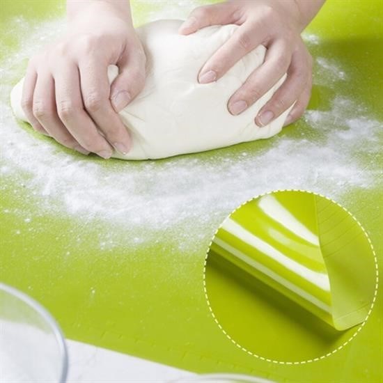 Robinanka® 40*50 cm Silikon Ölçekli Kullanımı Kolay Hamur Açma Matı Ekmek Mantı Makarna Hamuru Yoğurma Robinanka® 40*50 cm Silikon Ölçekli Kullanımı Kolay Hamur Açma Matı Ekmek Mantı Makarna Hamuru Yoğurma
