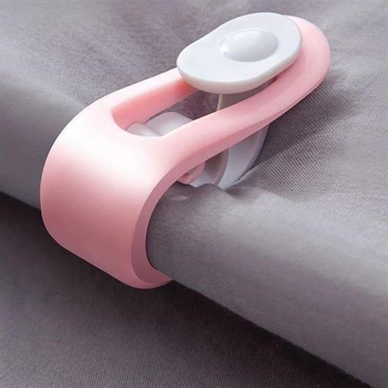 Robinanka® 4 Adet İğnesiz Yorgan Çarşaf Ve Perde Tutucu Sabitleyici Kaydırmaz Örtü Düzenleyici Klips Robinanka® 4 Adet İğnesiz Yorgan Çarşaf Ve Perde Tutucu Sabitleyici Kaydırmaz Örtü Düzenleyici Klips