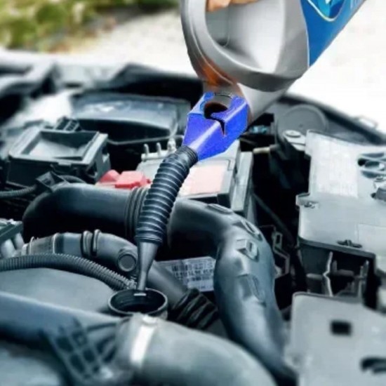Robinanka® Araba ve Motorsikletler İçin Katlanabilir Plastik Motor Yağ Hunisi Robinanka® Araba ve Motorsikletler İçin Katlanabilir Plastik Motor Yağ Hunisi