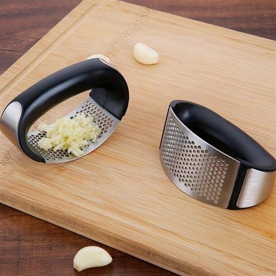 Robinanka® Yeni Sarımsak Ezici Paslanmaz Çelik Garlic Press Robinanka® Yeni Sarımsak Ezici Paslanmaz Çelik Garlic Press